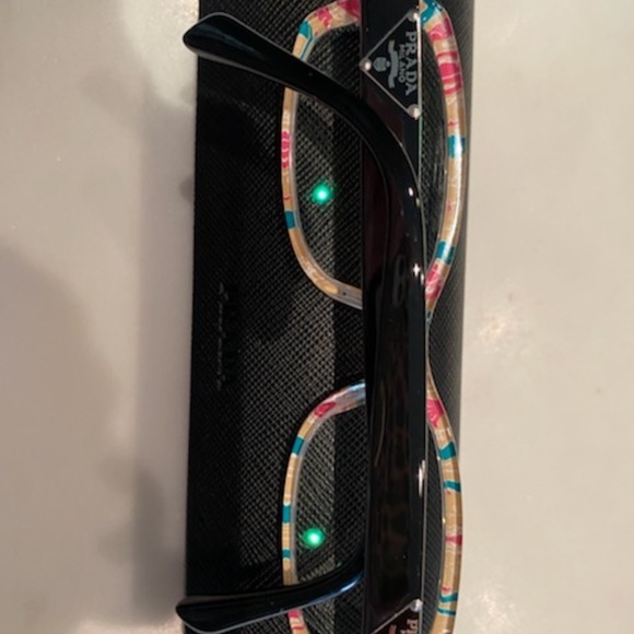 Prada eyeglasses - new w/o tags - Picture 5 of 5